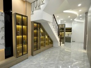 Nhà ko lộ giới 3.4x12m, nở hậu 154 Âu Dương Lân P3Q8 full nội thất