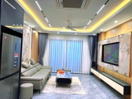 Bán nhà Trần Nhân Tông, 50m2, 6 tầng thang máy mới đẹp, mặt tiền