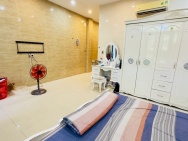 Bán nhà mặt phố Nguyễn Xí 125m², gần Lý Thái Tông, giá 8,9 tỷ