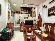 Bán nhà hẻm ô tô 60m2 Phạm Thế hiển 2 tầng  nhà còn mới đẹp vô ở