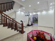 Bán nhà 4 tầng thang máy - Khu đường vòng Cầu Niệm