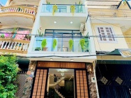 Bán nhà Tô Hiệu, Hẻm 6m ô tô đỗ cửa, Hẻm thông, (4x13.3) 3 tầng