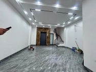 CHO THUÊ NHÀ XÂY MỚI CÓ THANG MÁY – KHÂM THIÊN, ĐỐNG ĐA  6 TẦNG 