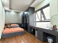 Hiếm ! hơn 9 tỷ nhà mới ngõ 239 Bồ Đề full nội thất 35m x 6T thang