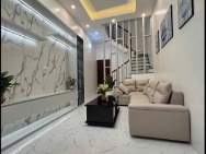 NHÀ ĐẸP PHỐ TÔN ĐỨC THẮNG-TRUNG TÂM ĐỐNG ĐA-CÁCH PHỐ 30M-NGÕ THÔNG