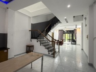 Bán căn hộ 5 tầng Trần Xuân Hòa 125m2 gần biển Sơn Thủy giá 11,5 tỷ