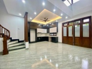 Duy nhất 1 căn ! Giá đầu tư chỉ hơn 9 tỷ, Bán nhà 60m x 3T Ngọc Lâm