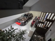 VIP, Bán nhà Ngọc Khánh, ô tô vào nhà, 100m 7 tầng thang máy, chỉ