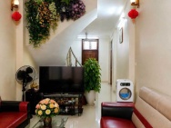 Cần bán gấp, giảm sâu, ô tô đỗ cửa, Xuân Canh 62m2, 5T, 5.5 tỷ,