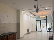 ♥ Mặt Tiền 30 tháng 4, gần Quảng Trường, 161M2, 4 tầng KD Văn