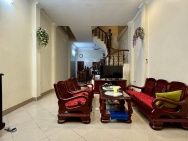 Bán nhà Lò Đúc, 44m2, mặt tiền 8.9m, 16 tỉ, cách 1 nhà ra phố, ngõ
