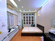 Bán nhà Hàng Bông, 60m2, 3 tầng, mặt tiền 4m, nhỉnh 36.8 tỉ, ngõ