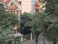 BÁN BIỆT THỰ  NGUYỄN HUY TƯỞNG 170Mx4T, MT8M - CHỈ CÓ 18 CĂN- BẢO