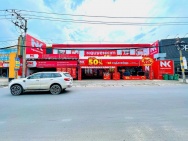 Bán nhà mặt tiền đường Nguyễn Duy Trinh, Quận 2. DT 900m2. Giá