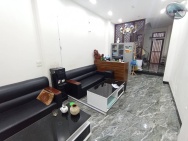 Bán nhà Cầu Giấy 47m² x 5 tầng – nhà dân xây chất lượng – ngõ 3 gác