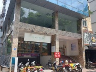 Bán toà nhà văn phòng phố Thanh Nhàn - 8 tầng thang máy - mặt tiền
