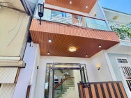 NHÀ MỚI TRUNG TÂM P9 – GẦN HỒ XUÂN HƯƠNG – Ở LIỀN