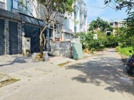 Mặt tiền KDC Intresco đường Phạm Hùng giáp QL50 Hiếm 5x20 Phân lô 4