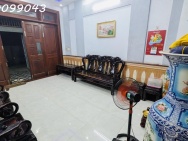 BIỆT THỰ GIÁP GÒ VẤP- 4 TẦNG BTCT - 5 X 24M (120M2)
HXH 7 CHỖ- Ô