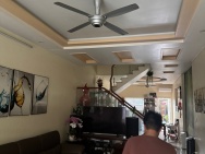 Nhà 3 tầng Thiên Lôi 100m2 - Sân cổng để ô tô trong nhà - Cách Aeon