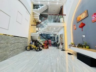 CHỈ 6.8 TỶ - NHÀ 5 TẦNG ĐÚC MỚI - 220M2 SÀN - HẺM Ô TÔ THÔNG -