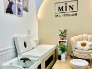 SANG NHƯỢNG TIỆM NAIL DECOR XINH XẮN riêng tư không chung chủ
