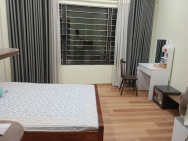 Bán nhà ngõ 175 Bồ Đề. Vị trí siêu đẹp 1 nhà ra mặt phố chỉ hơn 7