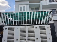 Cho thuê mặt bằng nhà hẻm xe hơi ĐX 002 – Trung tâm Thành phố Mới