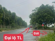 1 lô duy nhất nhà dân mặt đại lộ Thăng Long, gần nhà máy in tiền &