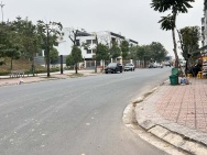 Liền kề Ngọc Thuỵ view vườn hoa, 140m x 7 tầng, MT 8m, vỉa hè rộng,