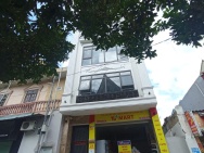 Cho thuê mặt bằng tầng 1 tại 21 Nguyễn Kiệm ,P Trường Thi,  gần Đại