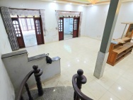 Bán nhà  đường Số 13, Long Bình, Q.9, TP HCM. DT 211m2, 3 tầng,