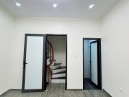 Nhà  Nguyễn Văn Đậu , P.11, 70 m2,HXH thông sát