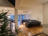 Hiếm, bán nhà Phan Kế Bính, gần phố, biệt thự ở hoặc xây CHDV tuyệt