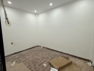 Nhà xây mới 4 tầng hiện đại, có thang máy - Chỉ việc về ở