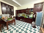 BÁN NHÀ ĐỘI CẤN 45M 5 TẦNG MẶT TIỀN 6M 12 TỶ