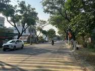Bán Đất Mặt Tiền Nguyễn Duy Trinh 126m² Gần Biển, Đường 10m5, hạ