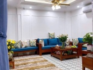 NHÀ ĐẸP Ở NGAY-MẶT NGÕ-50Mx7T THANG MÁY-LÔ GÓC-ÔTÔ ĐỖ CỬA-HOÀNG HOA THÁM TÂY HỒ