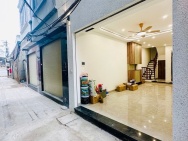 Hiếm Ngọc Thụy 9.3 tỷ 36m ô tô 7 tầng thang máy gần phố,long biên