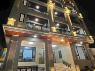 GIẢM SỐC! MẶT PHỐ NGUYỄN HOÀNG 80M2X8T, THANG MÁY, 2 MẶT NGÕ, VỈA