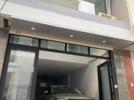 Siêu hiếm, bán nhà Nguyễn Chí Thanh 7 tầng thang máy, ô tô vào nhà,