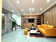 Bán nhà Khu đô thị Bắc Linh Đàm-73m*5 tầng*5mMT, Thang máy-Oto