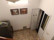 SỔ RIÊNG CHÍNH CHỦ - NHÀ ĐẸP Ở LUÔN - NGÕ THÔNG TO BA GÁC TRÁNH