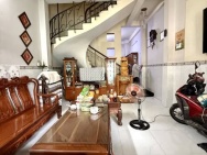 Nhà Đường Bùi Đình Túy Quận Bình Thạnh Phường 12 Cũ.