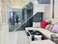 NHÀ HAI TẦNG MỚI ĐẸP SÁT MẶT TIỀN TRƯƠNG THỊ HOA. VỊ TRÍ VIP GẦN