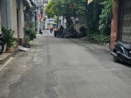 Nhà Siêu Phẩm Lạc Long Quân Quận Tân Bình Phường 9 Cũ.