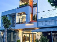 NHÀ ĐẸP GIỮA TRUNG TÂM THỦ DẦU MỘT GIÁ CHỈ 3 TỶ 6, SỔ RIÊNG, Ở NGAY