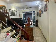 Bán nhà Hoàng Liệt, gần Hồ Linh Đàm, Trường cấp 2- 38m*5 tầng. Giá