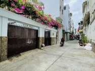 LÊ VĂN SỸ- P12 - 3.6x10- 5 TẦNG - 6 PN 7WC - XE HƠI TỚI NHÀ - 2 SÂN