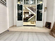 NHÀ 2 TẦNG MỚI ĐẸP 56 M2, KHU SẦM UẤT. HẺM XE HƠI MỘT TRỤC THẲNG